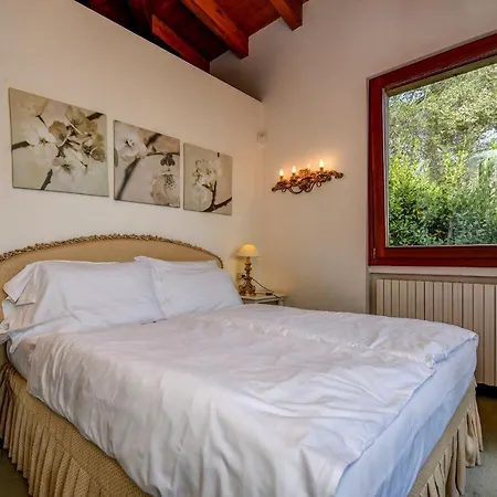 Borgo Daire Gardone Riviera